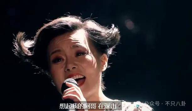 他们那么幸福恩爱,怎么突然离婚了……