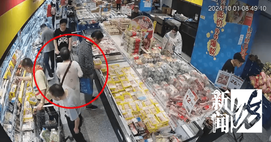 上海一老阿姨一个月在超市盗取鲜猪肉10次!被抓后的“神回复”绝了