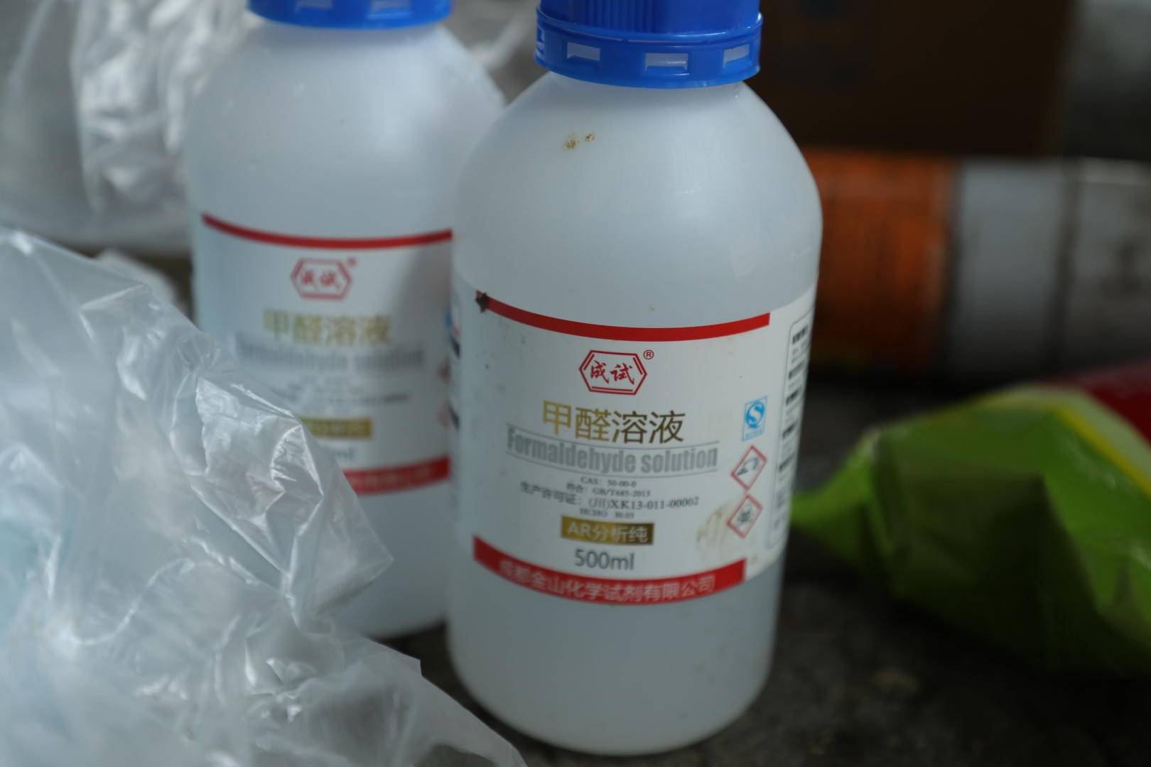 3人用甲醛兑水浸泡牛肚保鲜被抓:涉案200余万元,牛肚制品流入菜市场