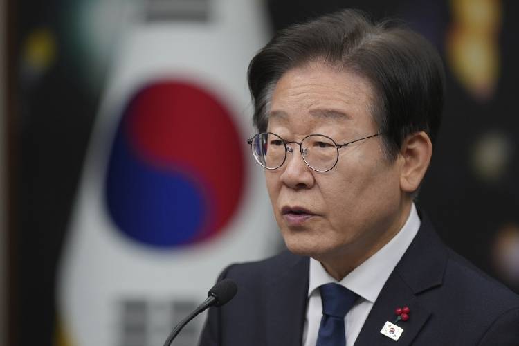 弹劾尹锡悦卡在流程上了!为啥6个法官就不行