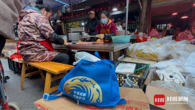 成都“买菜大军”乘地铁到资阳灌香肠 “相因”背后还有什么吸引力?丨封面头条