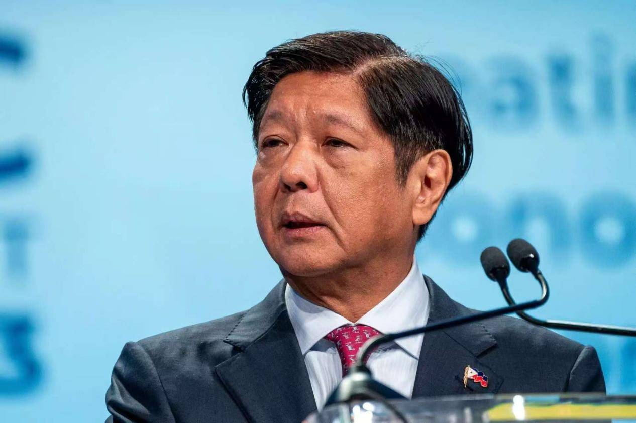 菲政坛大动乱!菲律宾叛军大闹,4人丧命!马科斯焦头烂额