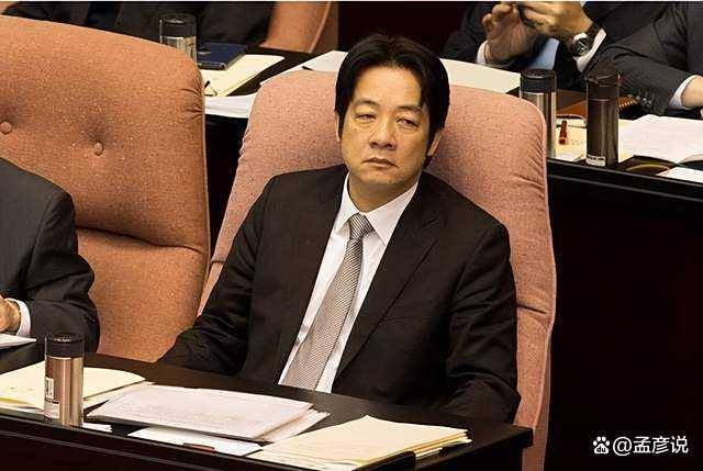 2位解放军高层,分别释放“收台”信号,“台独”已是满盘皆输